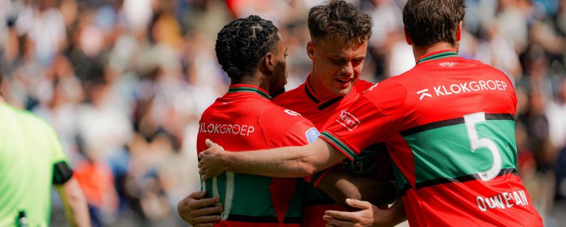 N.E.C. plaatst zich voor play-offs na zege in Almelo